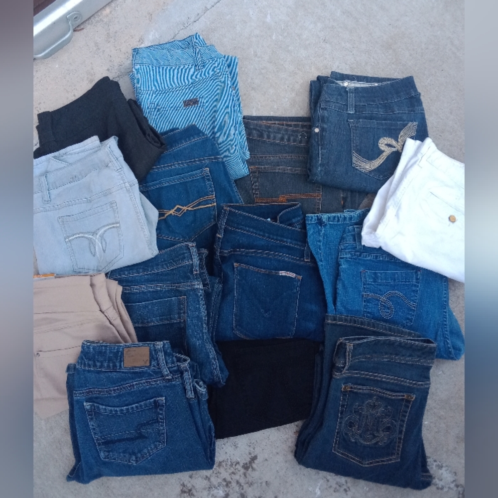 Lot of size 10 jeans